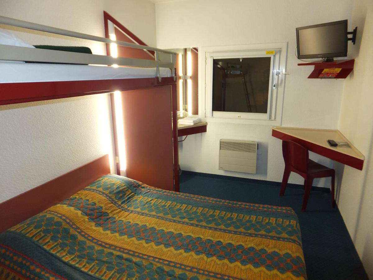 Hotel Formul'Eco Louvroil Zimmer foto